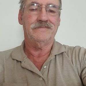 Meet your Posher, Lawrence